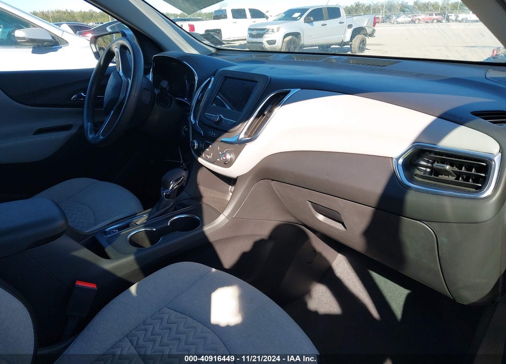 2022 CHEVROLET EQUINOX FWD LT VIN: 3GNAXKEV1NL208910