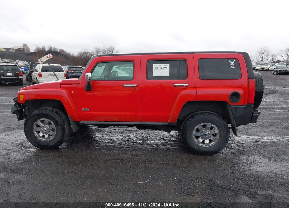 2006 HUMMER H3 SUV VIN: 5GTDN136768324400