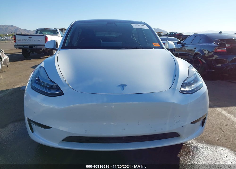 2021 TESLA MODEL Y LONG RANGE DUAL MOTOR ALL-WHEEL DRIVE VIN: 5YJYGDEEXMF208209