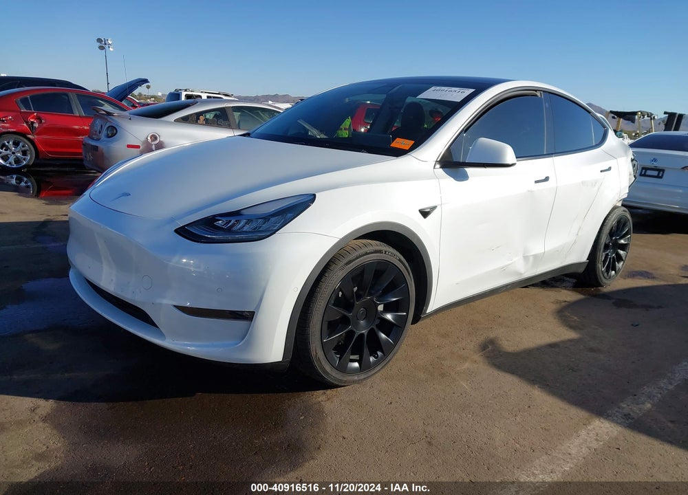 2021 TESLA MODEL Y LONG RANGE DUAL MOTOR ALL-WHEEL DRIVE VIN: 5YJYGDEEXMF208209
