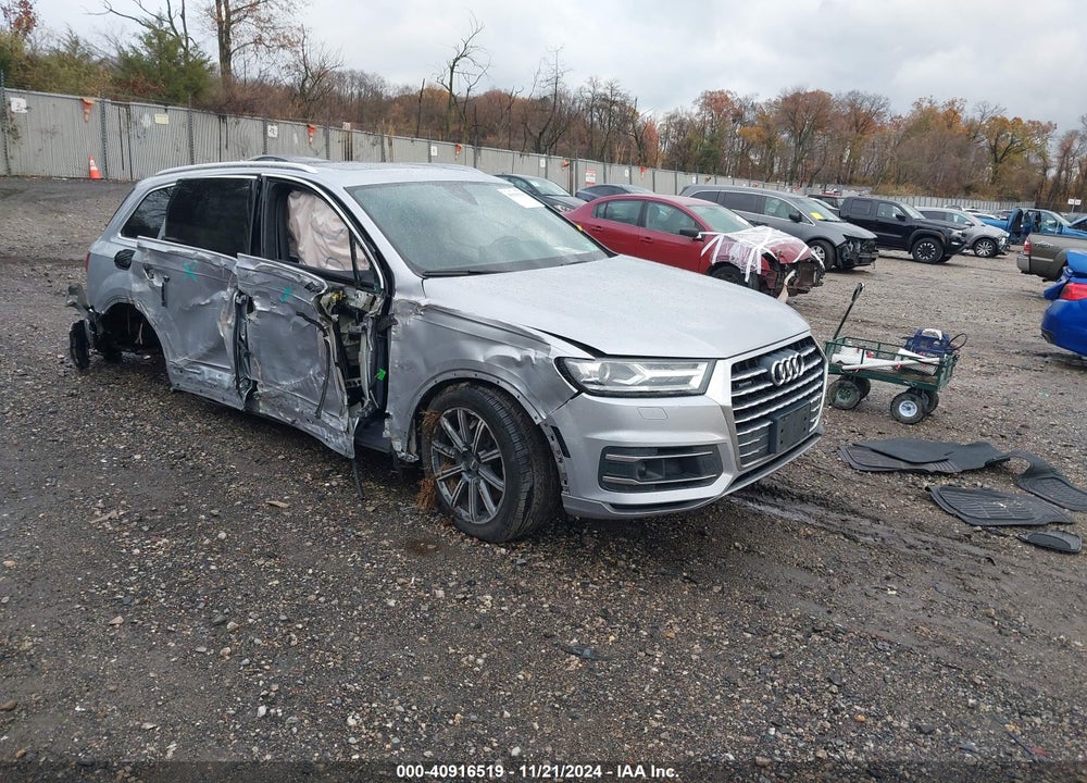 2017 AUDI Q7 3.0T PREMIUM VIN: WA1LAAF76HD005478