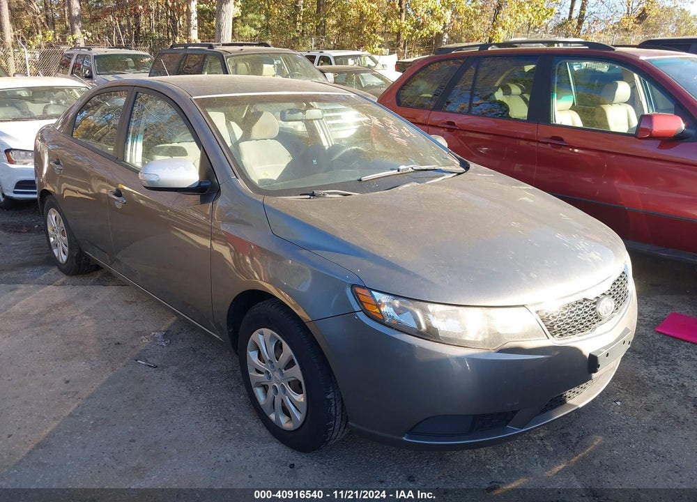 2010 KIA FORTE EX VIN: KNAFU4A24A5061729