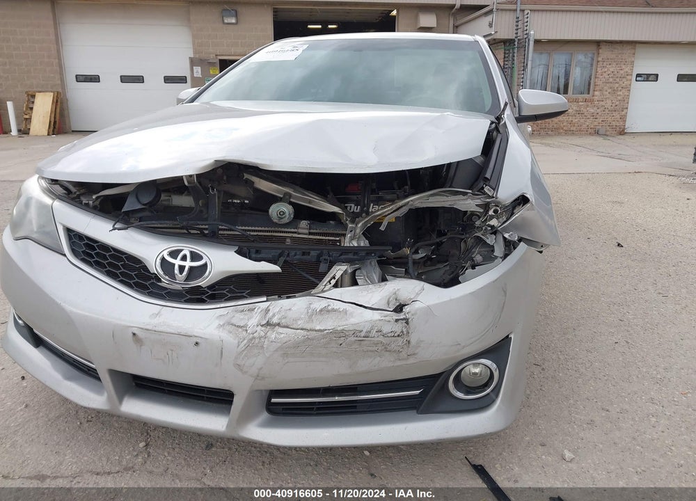 2014 TOYOTA CAMRY SE SPORT VIN: 4T1BF1FK4EU730981