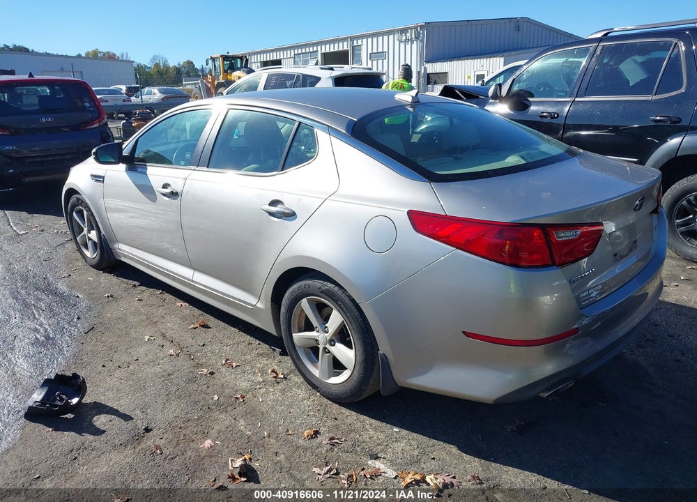 2015 KIA OPTIMA LX VIN: KNAGM4A74F5530616