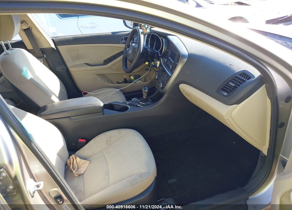 2015 KIA OPTIMA LX VIN: KNAGM4A74F5530616