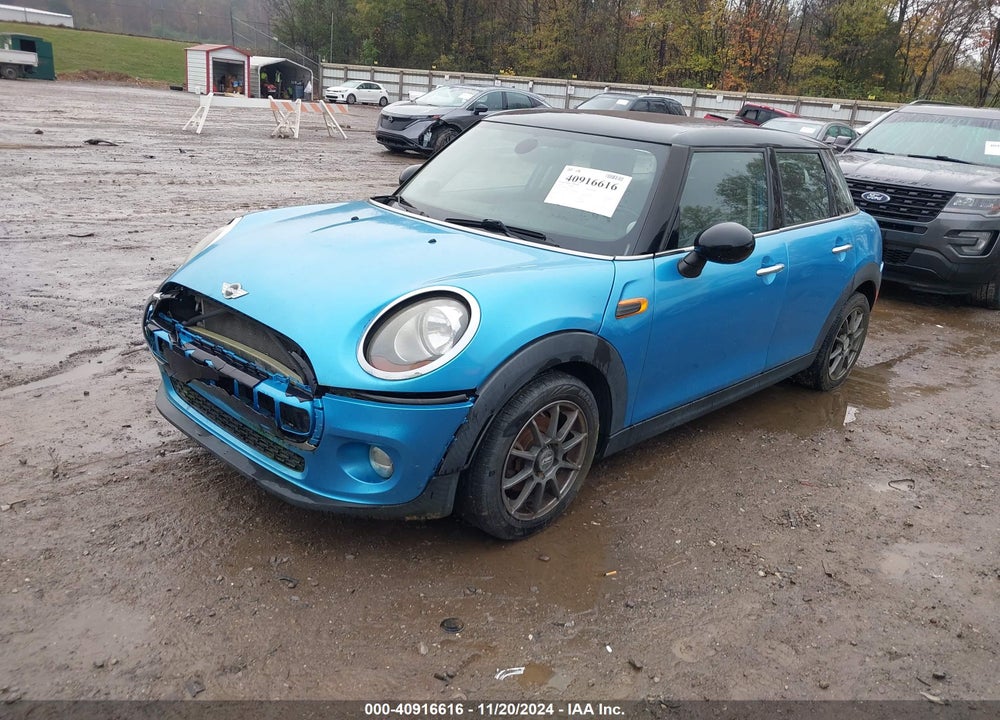 2015 MINI HARDTOP COOPER VIN: WMWXS5C53FT837021