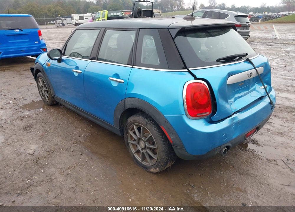 2015 MINI HARDTOP COOPER VIN: WMWXS5C53FT837021