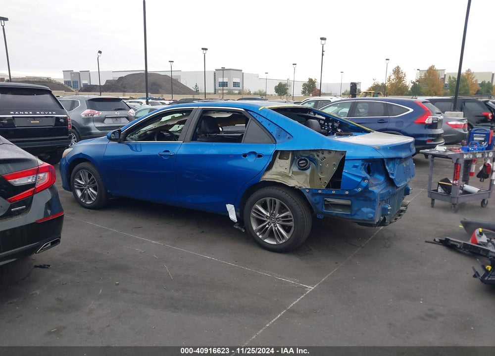 2017 TOYOTA CAMRY SE VIN: 4T1BF1FK1HU743398