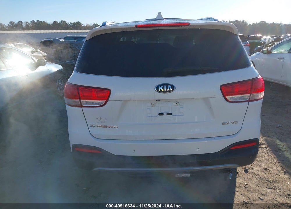 2016 KIA SORENTO 3.3L EX VIN: 5XYPH4A59GG105262