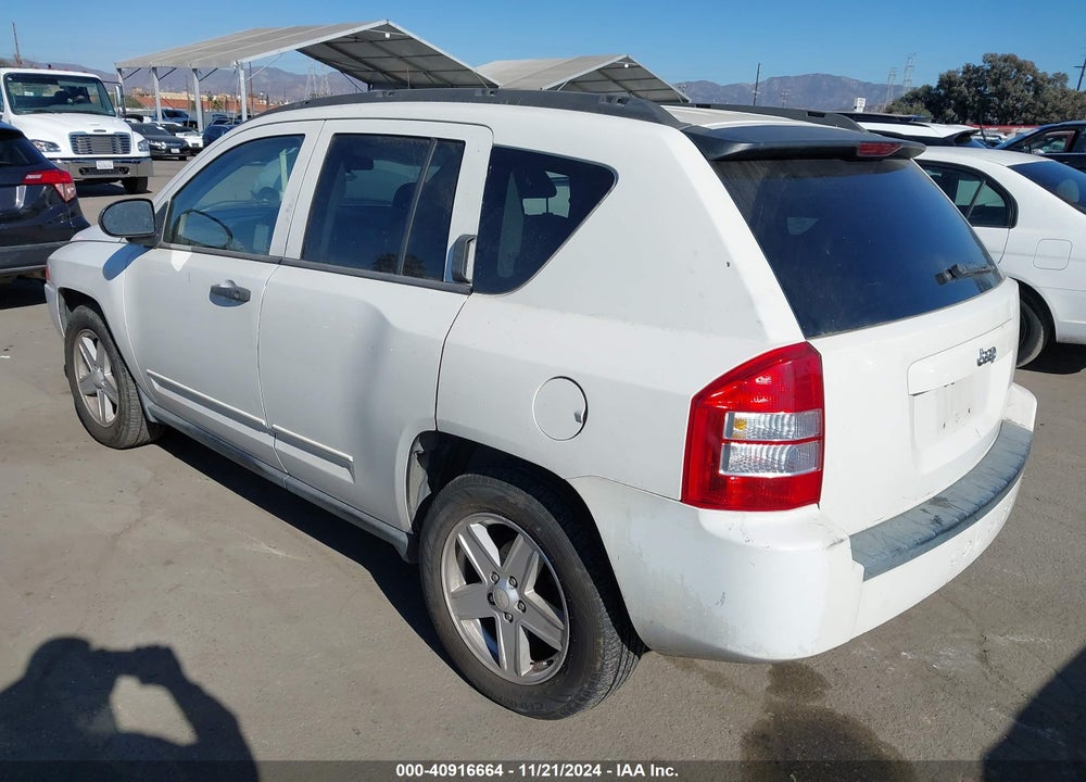 2008 JEEP COMPASS SPORT VIN: 1J8FT47W48D537390
