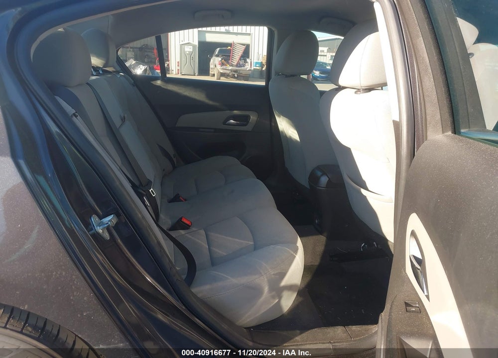 2014 CHEVROLET CRUZE 1LT AUTO VIN: 1G1PC5SB8E7129340
