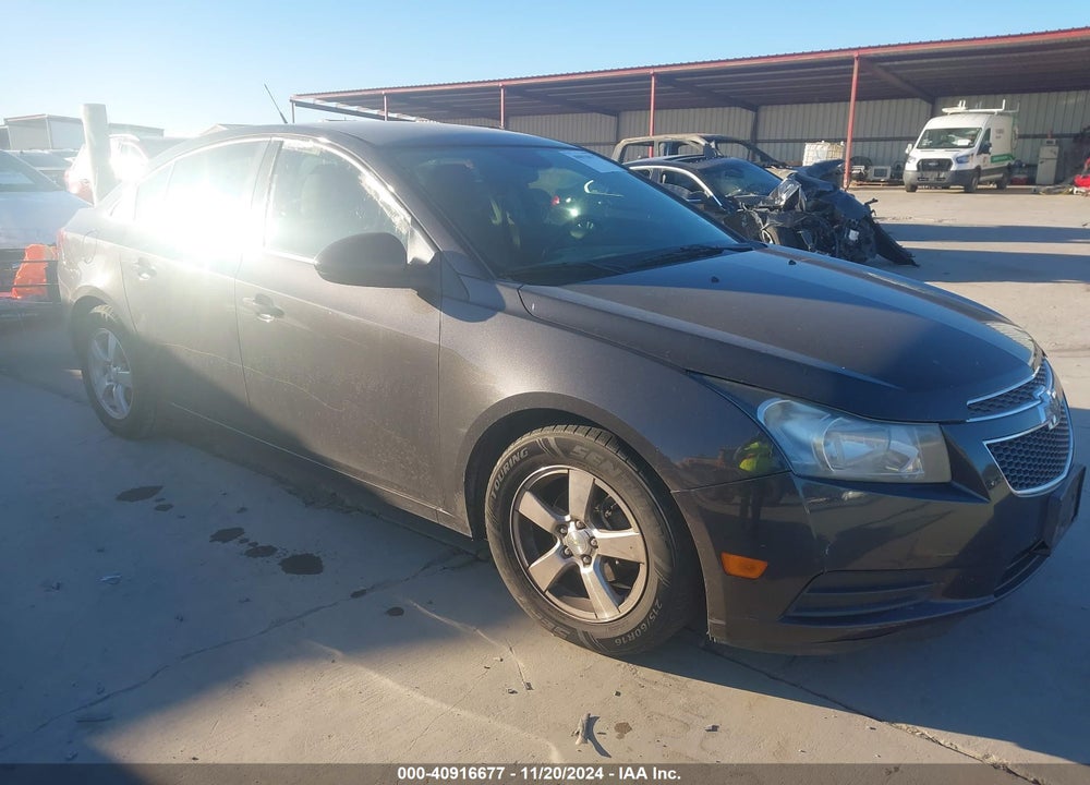 2014 CHEVROLET CRUZE 1LT AUTO VIN: 1G1PC5SB8E7129340