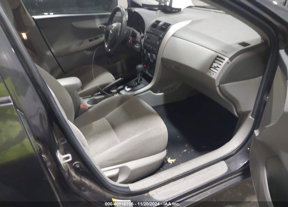 2009 TOYOTA COROLLA LE VIN: 1NXBU40E29Z126586