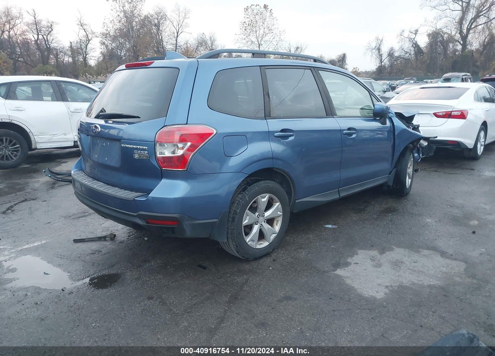 2016 SUBARU FORESTER 2.5I PREMIUM VIN: JF2SJAFCXGH555189