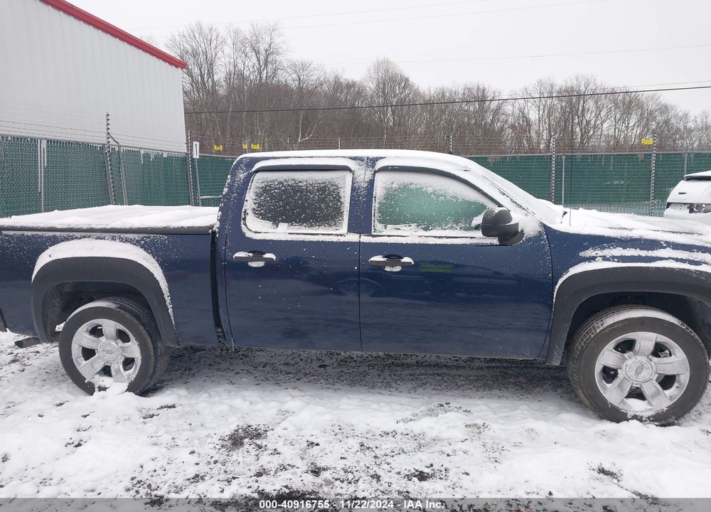 2010 GMC SIERRA 1500 SLE VIN: 3GTRKVE30AG284518