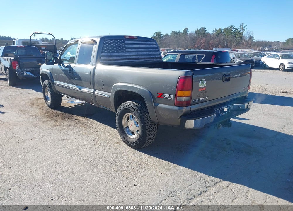 2002 GMC SIERRA 1500 SLE VIN: 2GTEK19T221143042