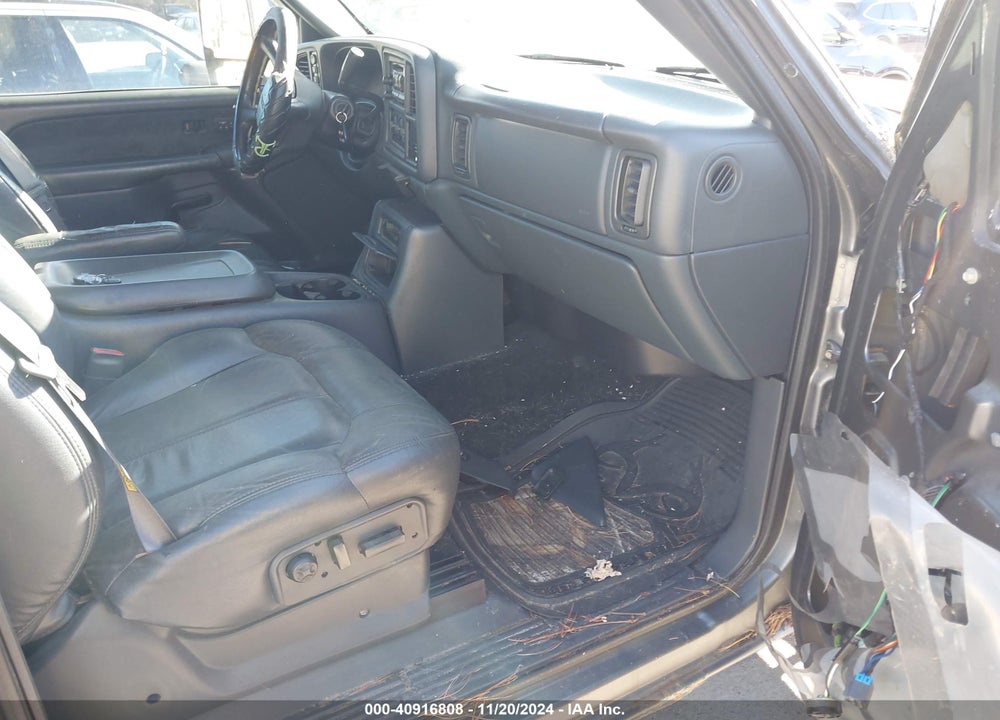 2002 GMC SIERRA 1500 SLE VIN: 2GTEK19T221143042
