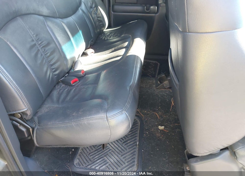 2002 GMC SIERRA 1500 SLE VIN: 2GTEK19T221143042