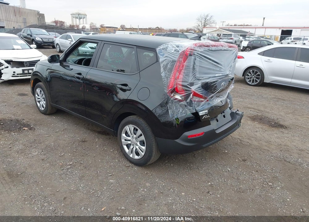 2021 KIA SOUL LX VIN: KNDJ23AU7M7785020
