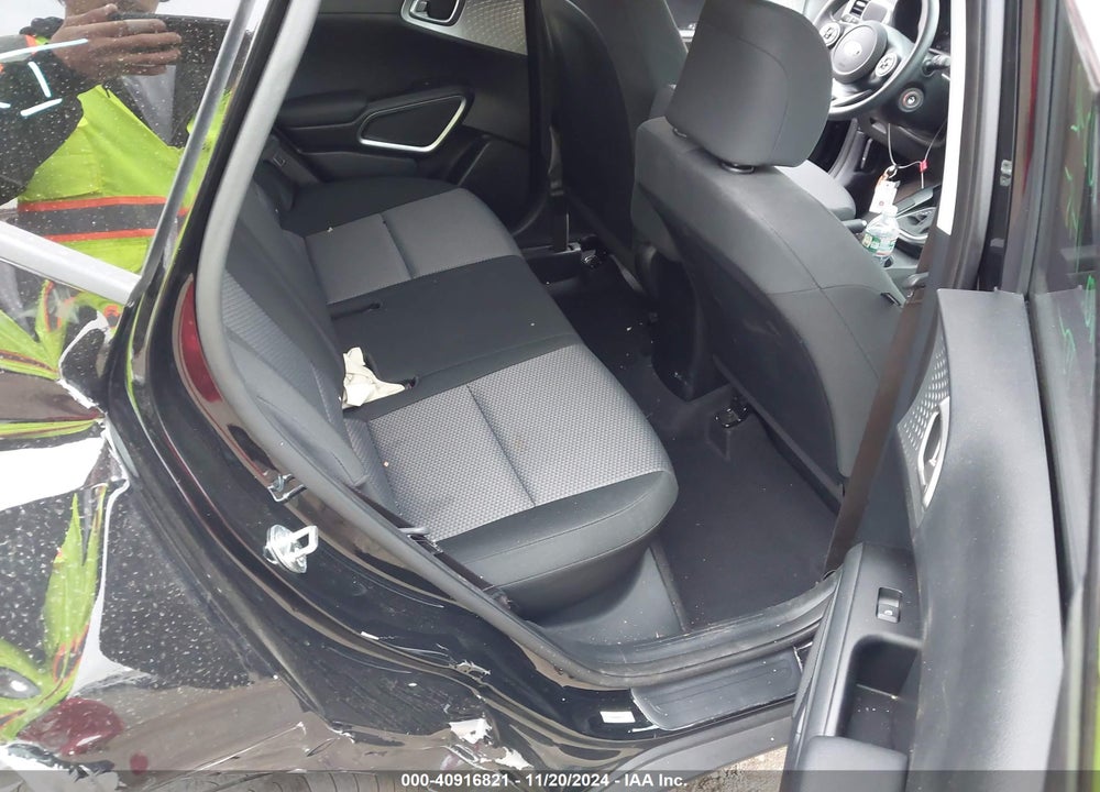 2021 KIA SOUL LX VIN: KNDJ23AU7M7785020