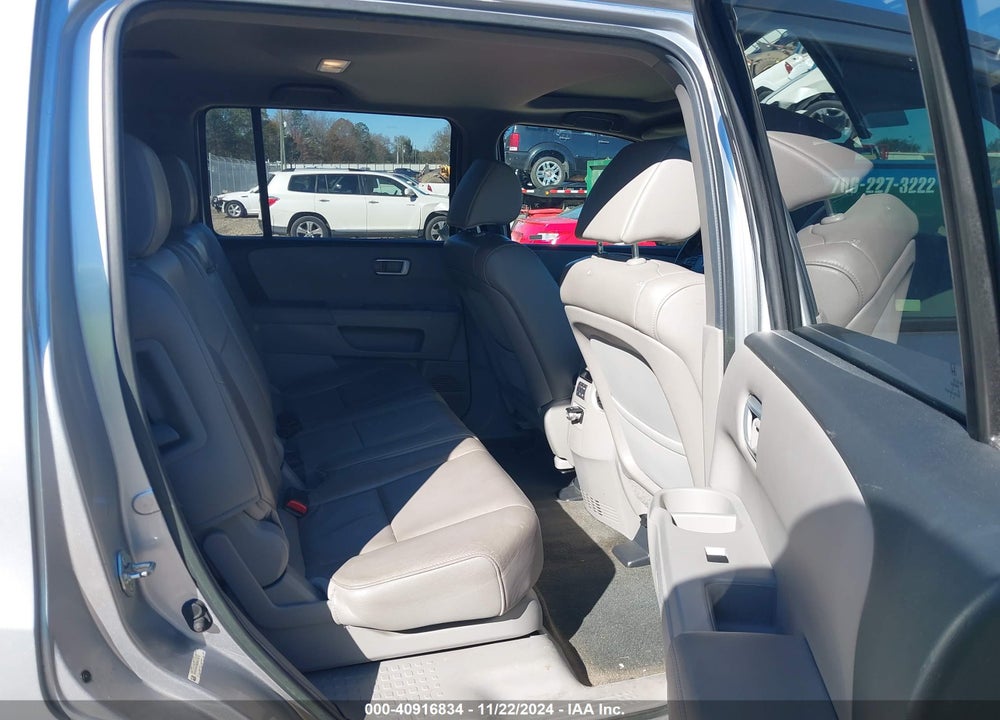 2013 HONDA PILOT EX-L VIN: 5FNYF4H78DB027870