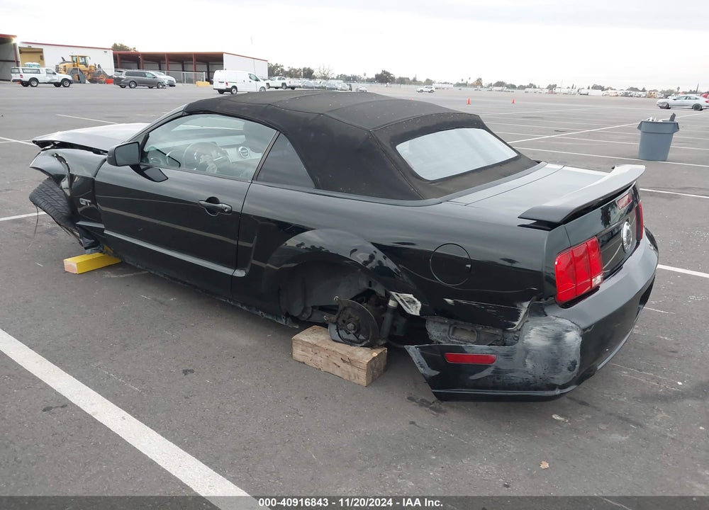 2006 FORD MUSTANG GT VIN: 1ZVHT85H765239500