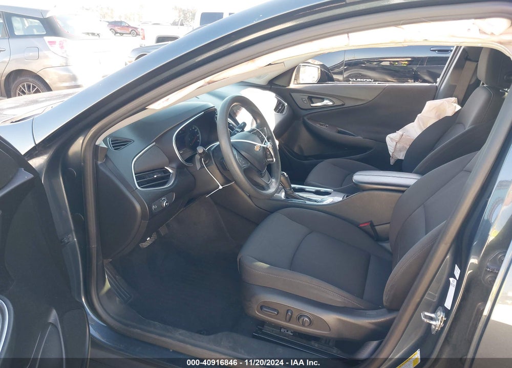 2020 CHEVROLET MALIBU FWD LT VIN: 1G1ZD5STXLF111701