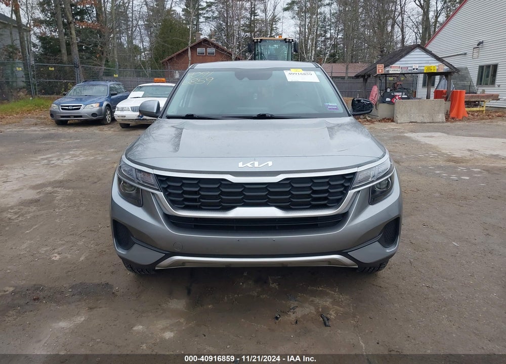 2023 KIA SELTOS LX VIN: KNDEPCAA7P7412329