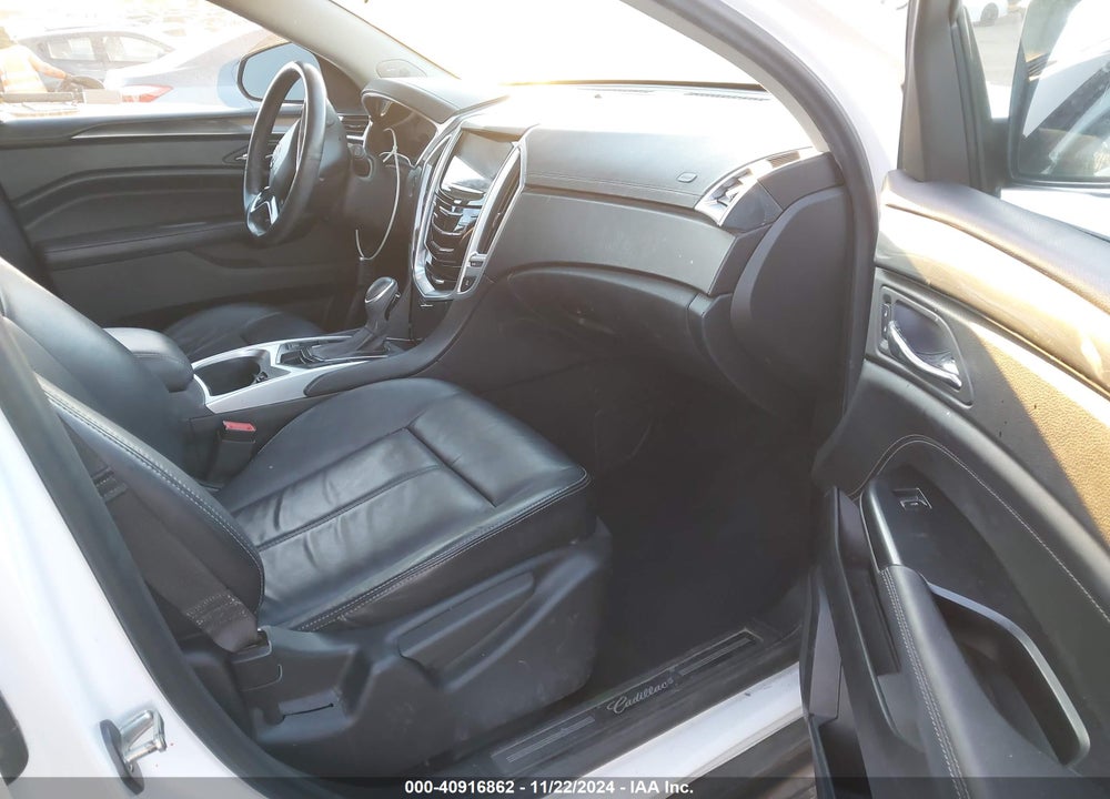2014 CADILLAC SRX STANDARD VIN: 3GYFNAE34ES645457