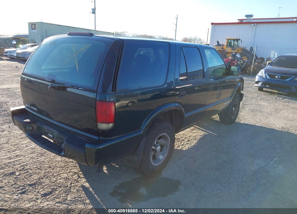 2004 CHEVROLET BLAZER LS VIN: 1GNCS13X24K163613