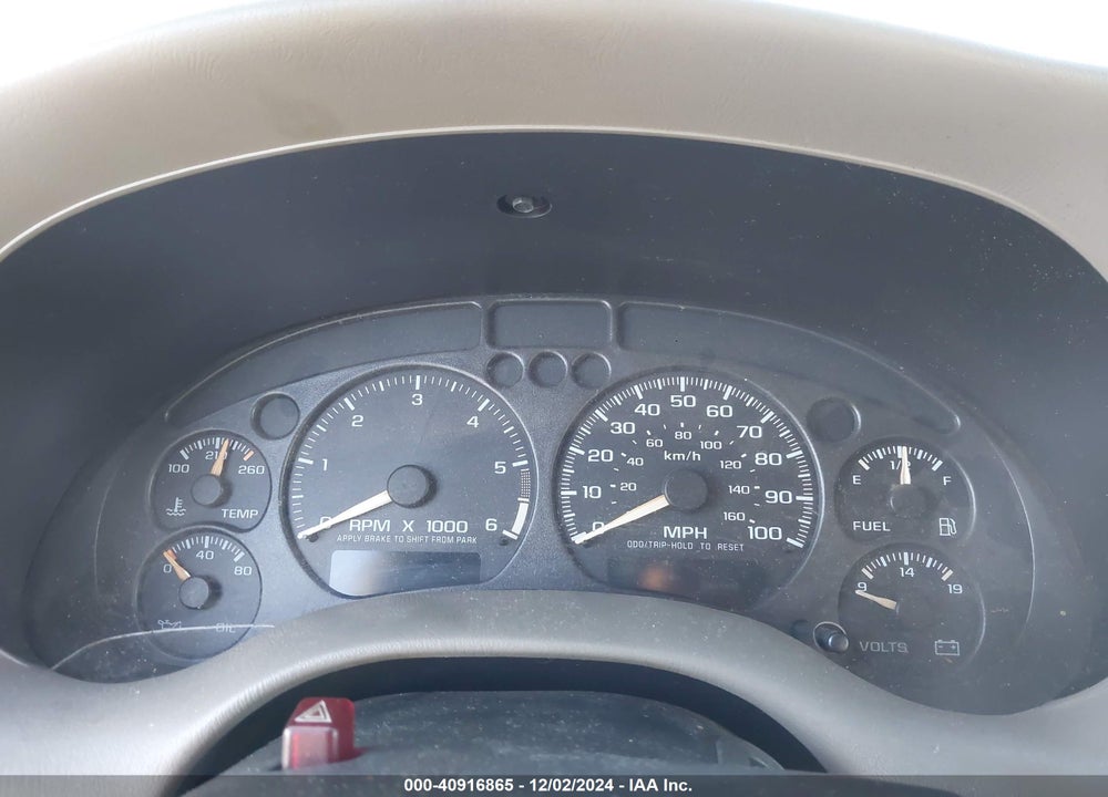 2004 CHEVROLET BLAZER LS VIN: 1GNCS13X24K163613