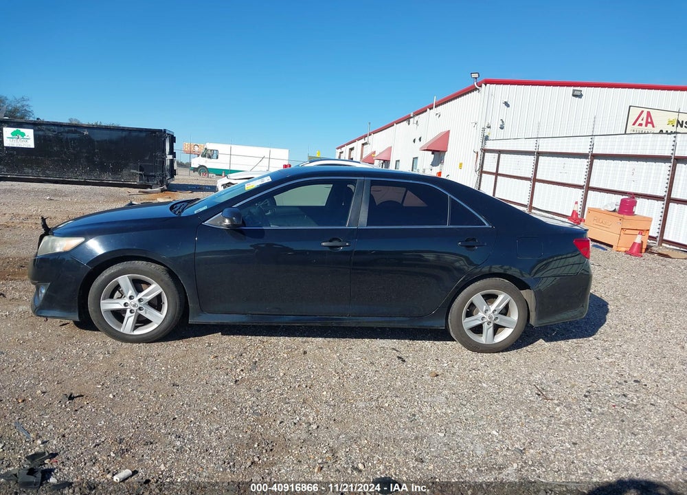 2013 TOYOTA CAMRY SE VIN: 4T1BF1FK0DU244537