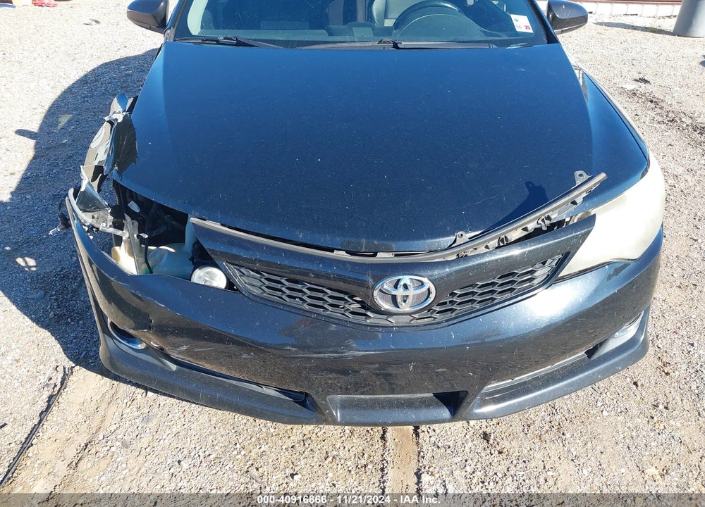 2013 TOYOTA CAMRY SE VIN: 4T1BF1FK0DU244537
