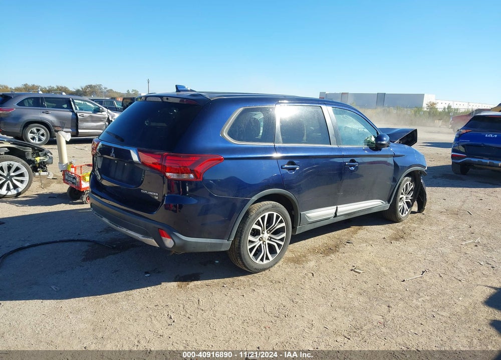 2018 MITSUBISHI OUTLANDER SE VIN: JA4AD3A33JZ064432