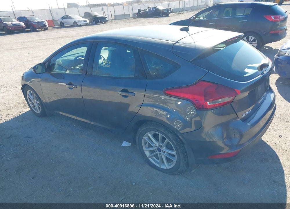 2018 FORD FOCUS SE VIN: 1FADP3K2XJL259680