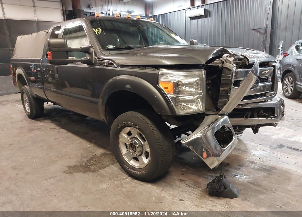 2015 FORD F-250 XLT VIN: 1FT7X2B69FED48477