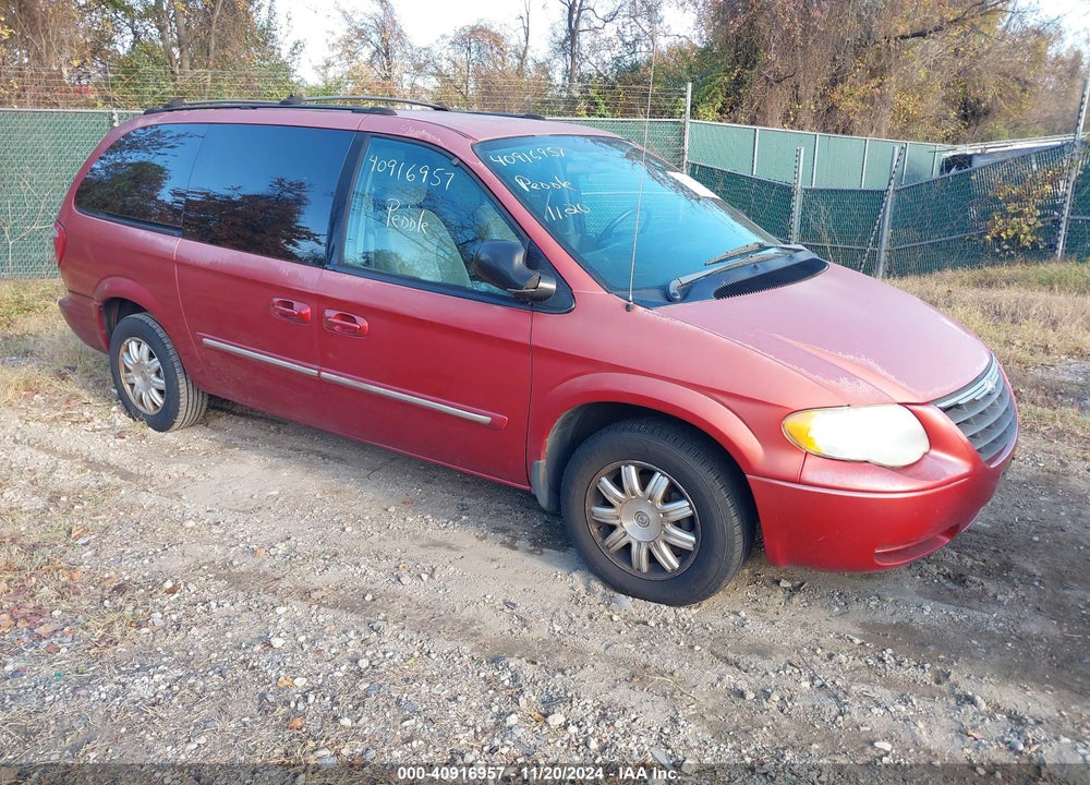 2005 CHRYSLER TOWN & COUNTRY TOURING VIN: 2C8GP54L75R112754