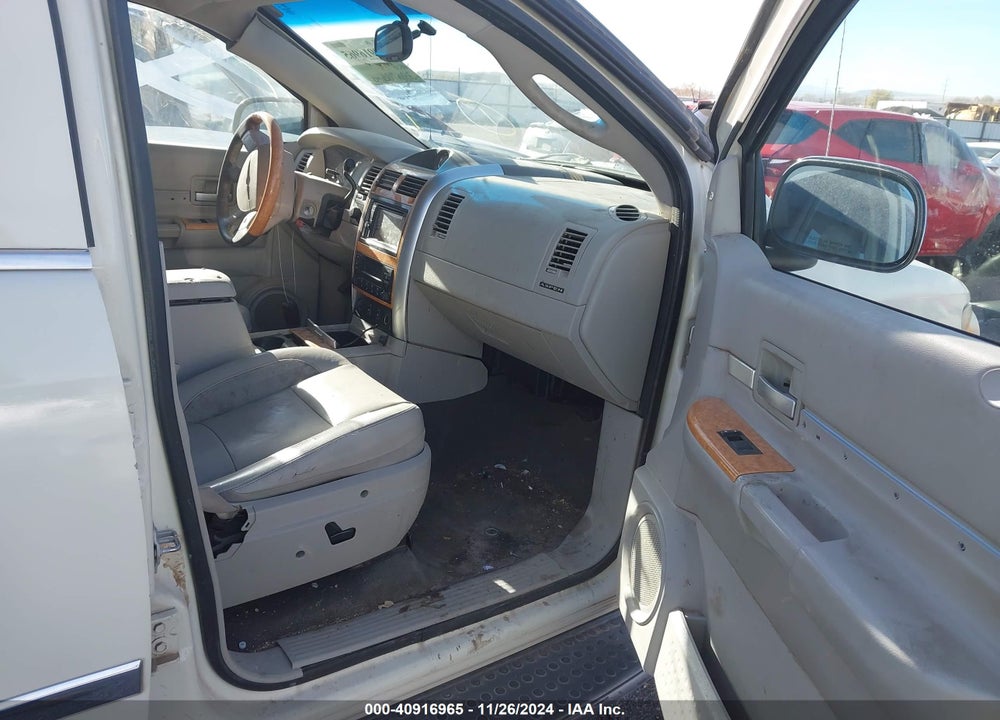 2007 CHRYSLER ASPEN LIMITED VIN: 1A8HW58267F567754