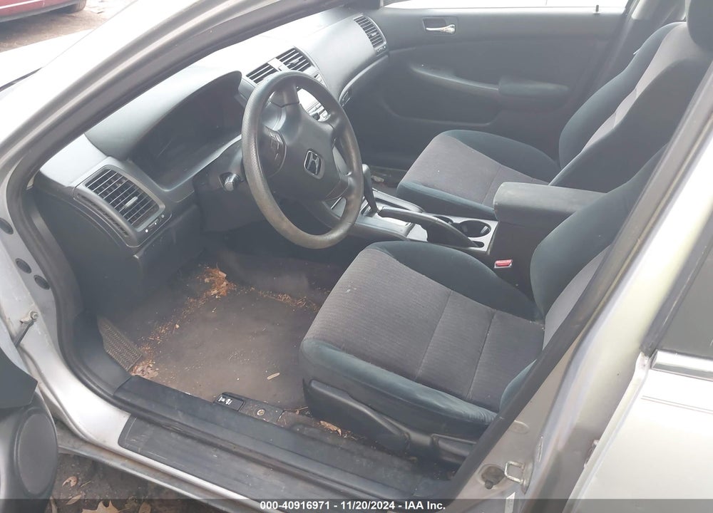 2003 HONDA ACCORD 2.4 LX VIN: 1HGCM56353A073364