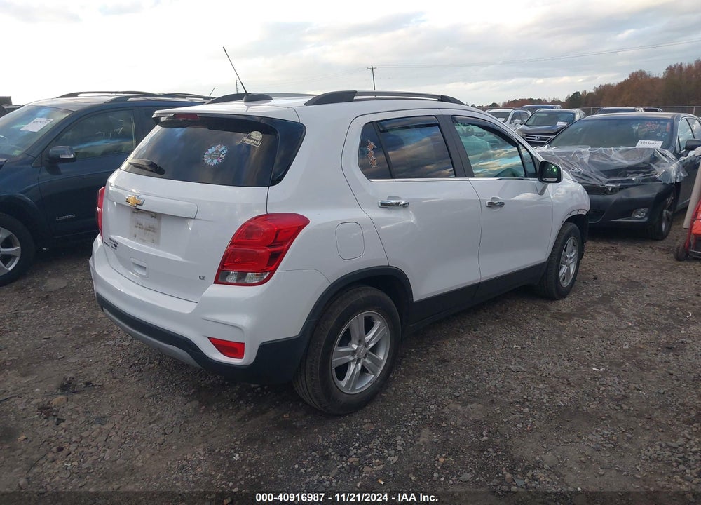 2020 CHEVROLET TRAX FWD LT VIN: 3GNCJLSB7LL245788