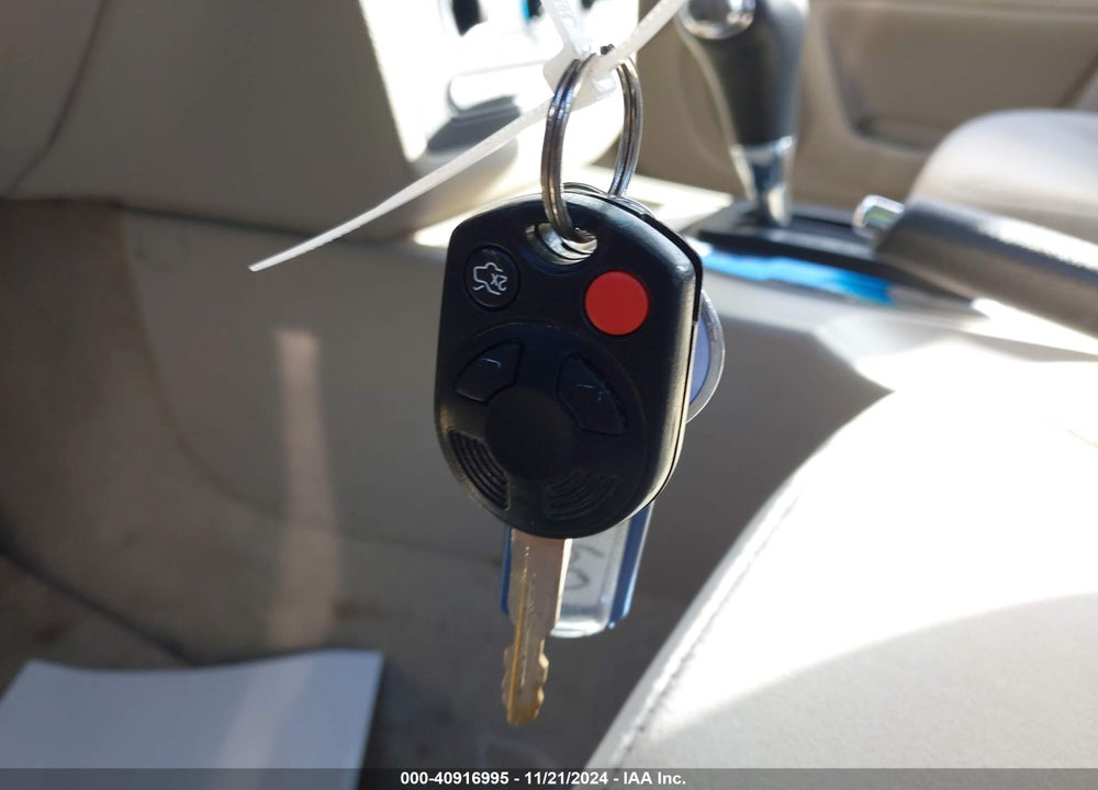 2008 FORD FUSION S VIN: 3FAHP06Z08R193644