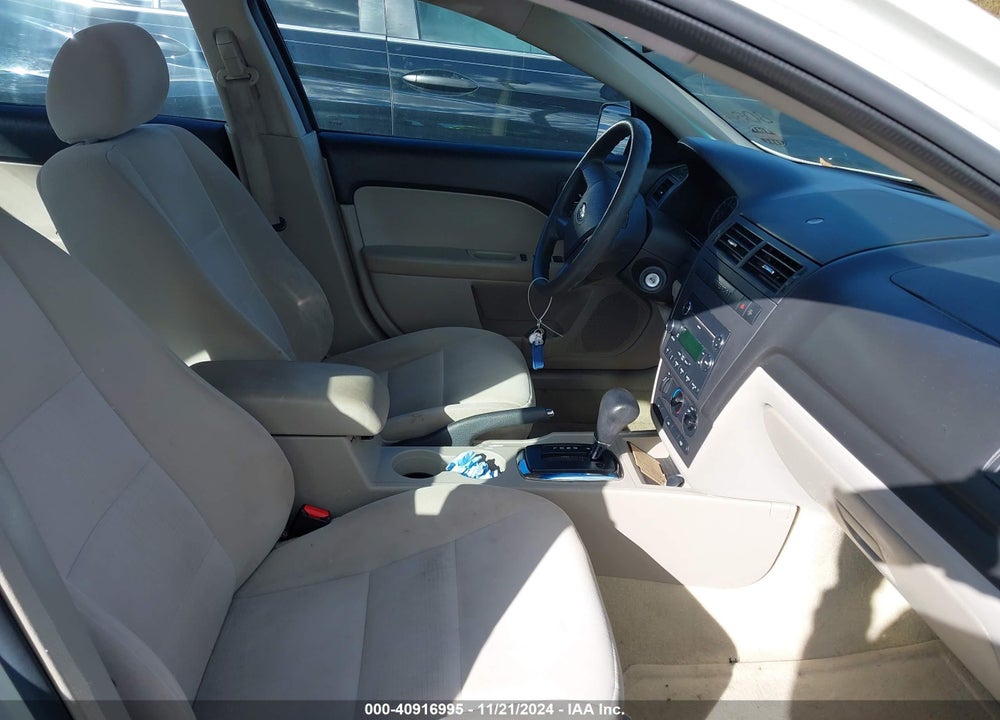 2008 FORD FUSION S VIN: 3FAHP06Z08R193644