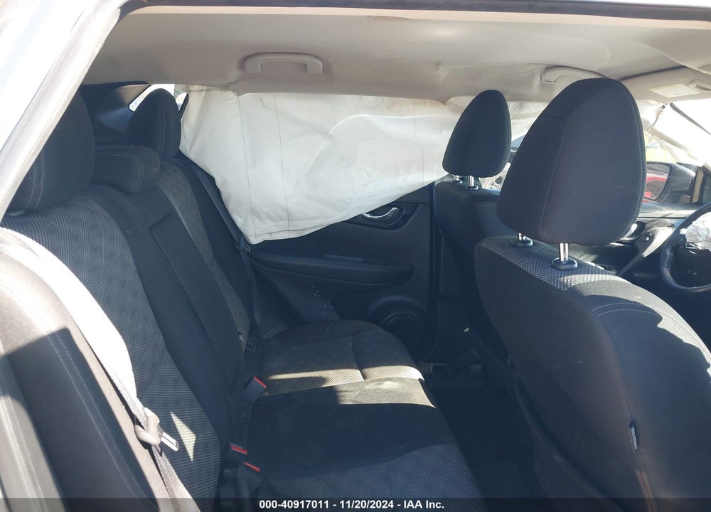 2019 NISSAN ROGUE SPORT VIN: JN1BJ1CPXKW242592