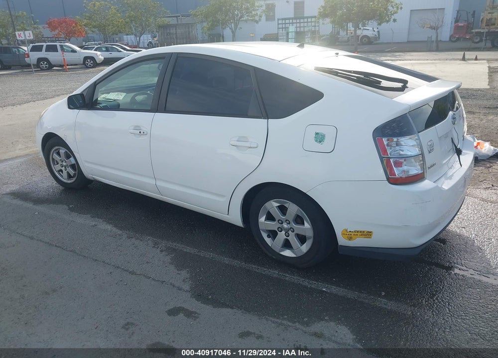 2005 TOYOTA PRIUS VIN: JTDKB20U650119261