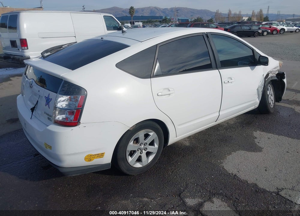 2005 TOYOTA PRIUS VIN: JTDKB20U650119261