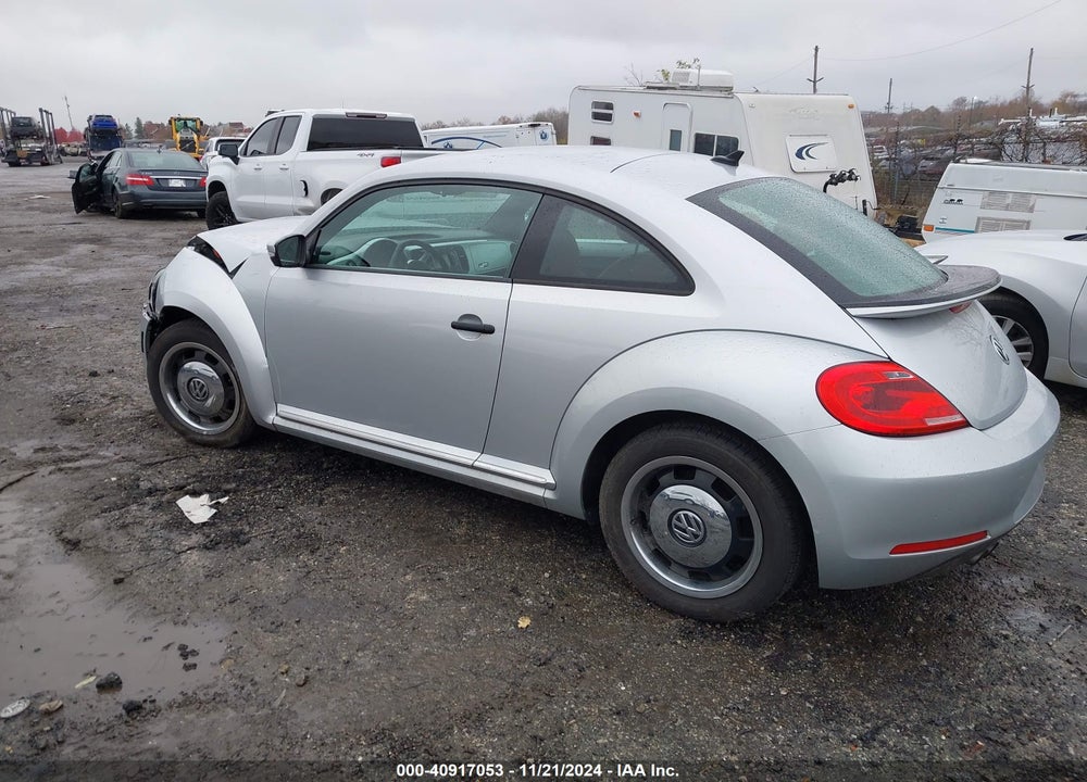 2015 VOLKSWAGEN BEETLE 1.8T CLASSIC VIN: 3VWF17AT8FM647032