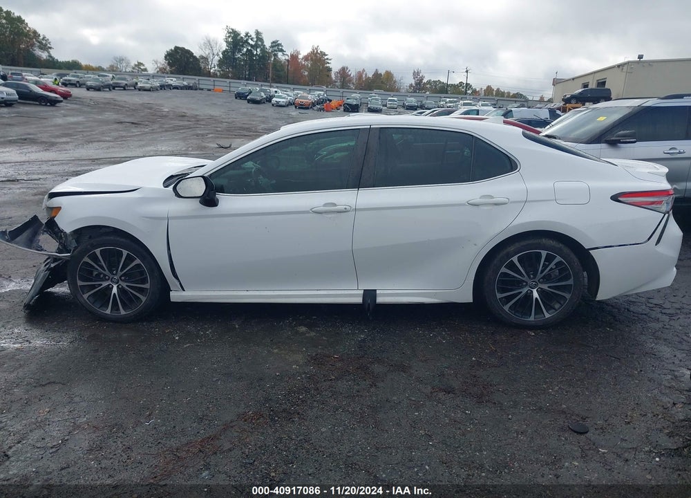 2019 TOYOTA CAMRY VIN: 4T1B11HK5KU742807