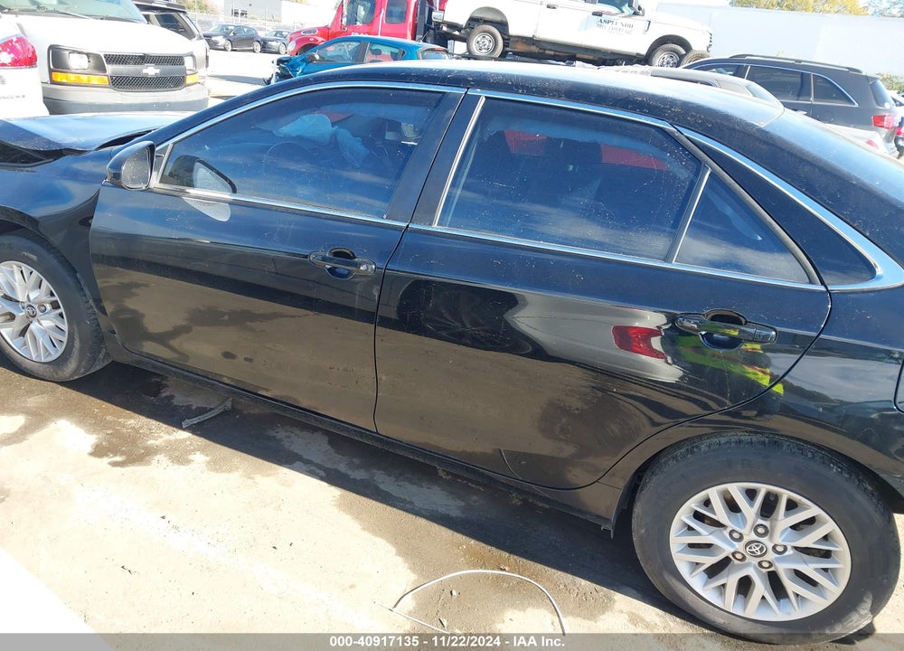 2017 TOYOTA CAMRY LE VIN: 4T1BF1FK3HU814973