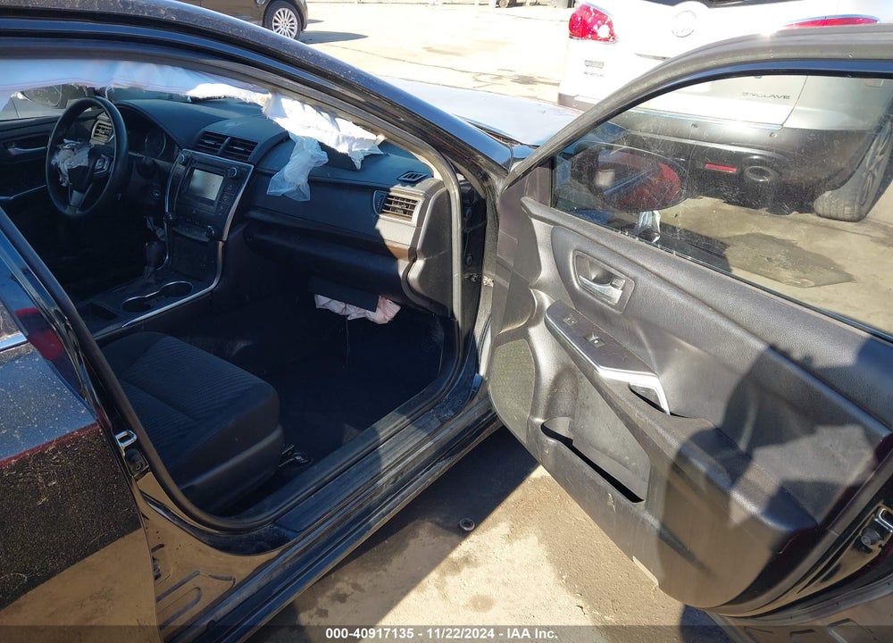 2017 TOYOTA CAMRY LE VIN: 4T1BF1FK3HU814973