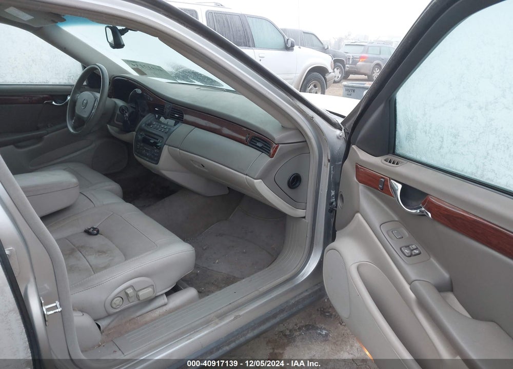 2005 CADILLAC DEVILLE LIVERY VIN: 1G6KD54Y35U216633